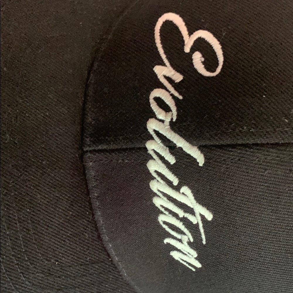 Black Evolution Cap - Picture 3 of 3